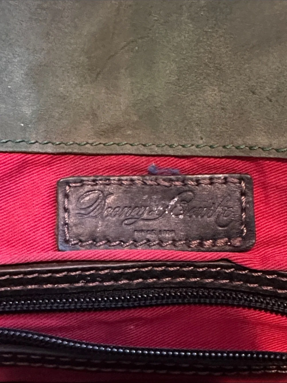 Dooney & Bourke black weekender large heavy leather bag with zipper